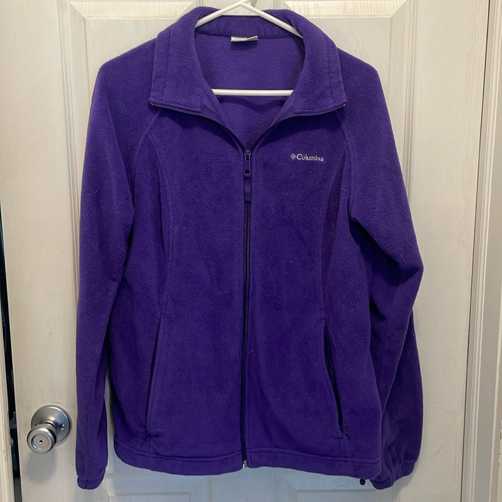Women’s zip up